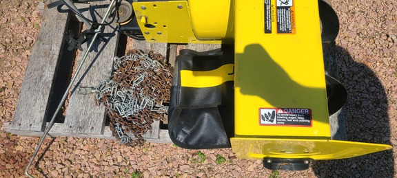 2012 John Deere X320 Garden Tractor