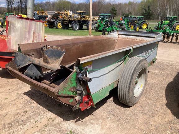 2015 Frontier MS1117 Manure Spreader