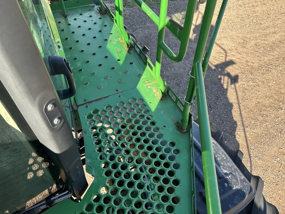 2021 John Deere R4038 Sprayer/High Clearance