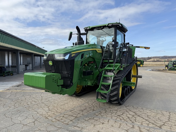 2025 John Deere 8RT 410 Tractor Rubber Track
