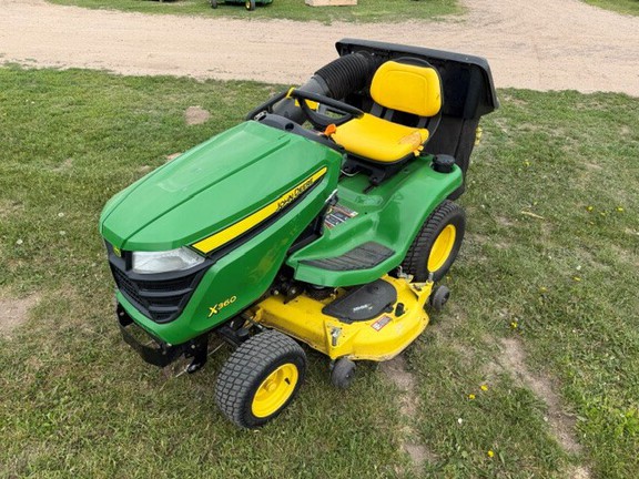2015 John Deere X360 Garden Tractor