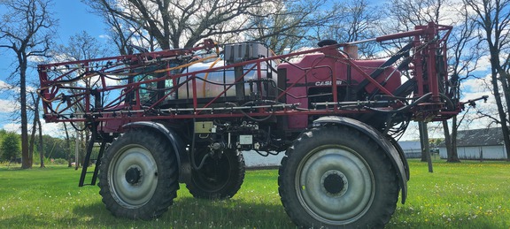 2001 Case IH SPX4260 Sprayer/High Clearance