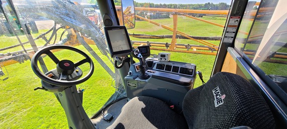 2010 Hagie STS12 Sprayer/High Clearance