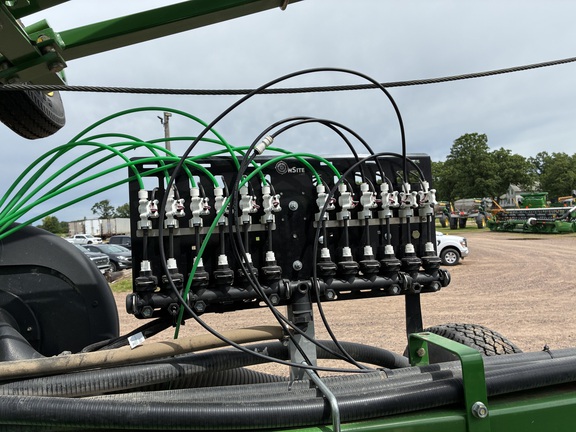 2013 John Deere 1770NT CCS Planter