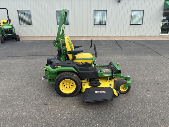 2021 John Deere Z545R Mower/Zero Turn