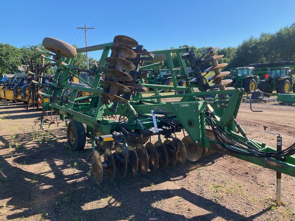 1996 John Deere 726 Mulch Finisher