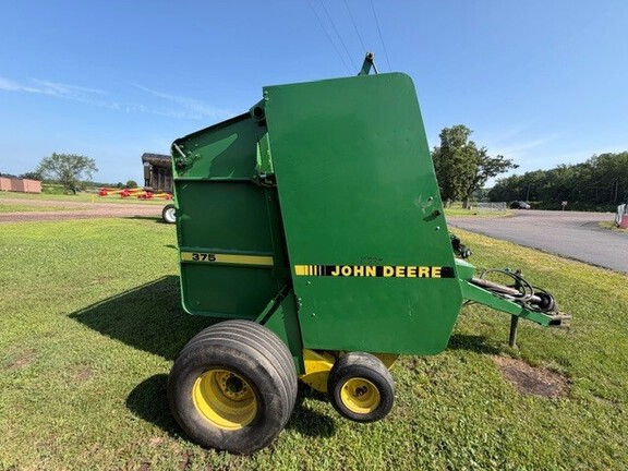 1989 John Deere 375 Baler/Round