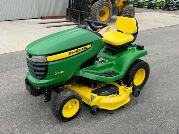 2010 John Deere X360 Garden Tractor