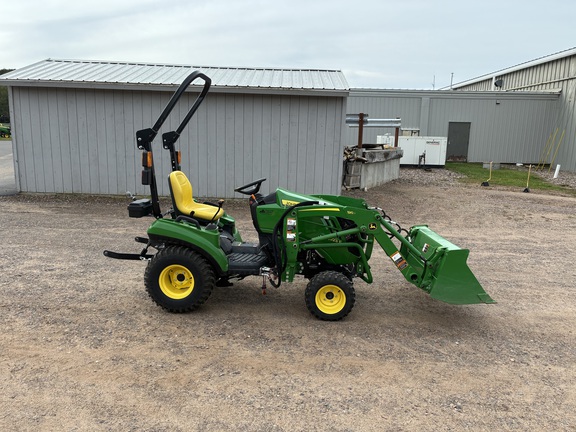 2021 John Deere 1023E Tractor Compact
