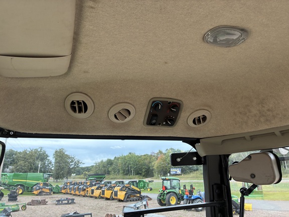 2016 John Deere 4066R Tractor Compact