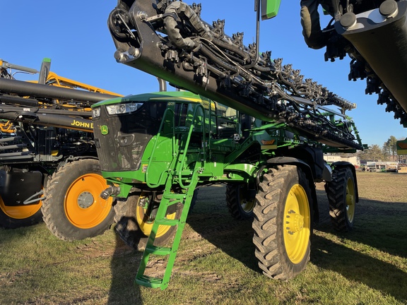 2023 John Deere 410R Sprayer/High Clearance