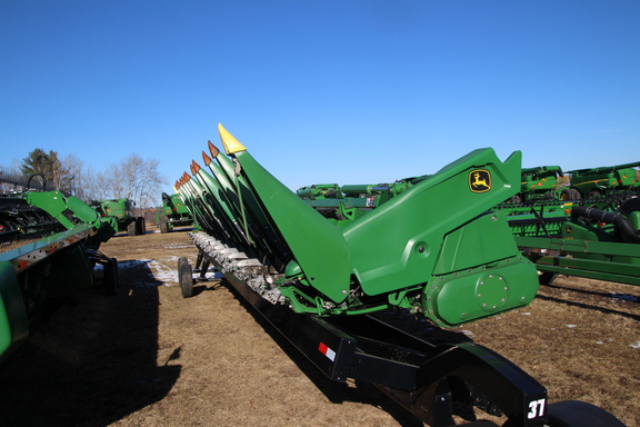 2023 John Deere C12F Header Corn Head