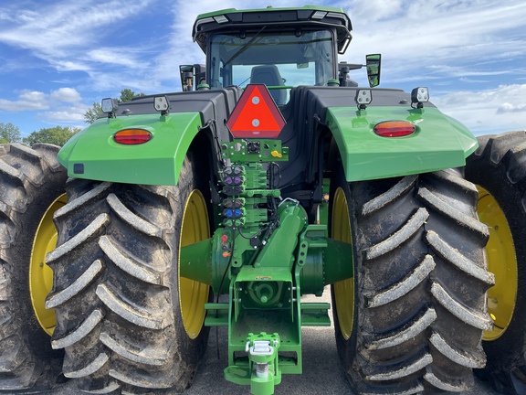 2023 John Deere 9R 590 Tractor 4WD