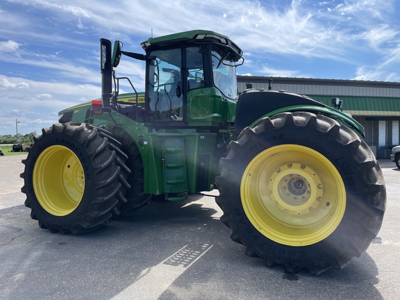 2023 John Deere 9R 590 Tractor 4WD