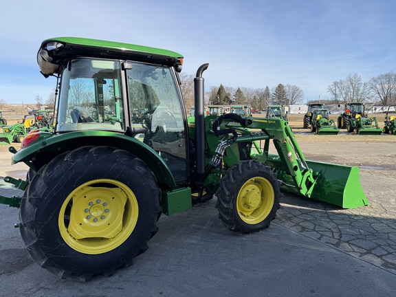 2023 John Deere 5075E Tractor