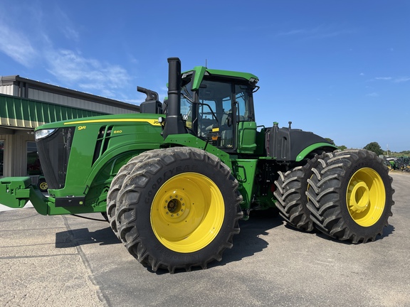 2023 John Deere 9R 640 Tractor 4WD