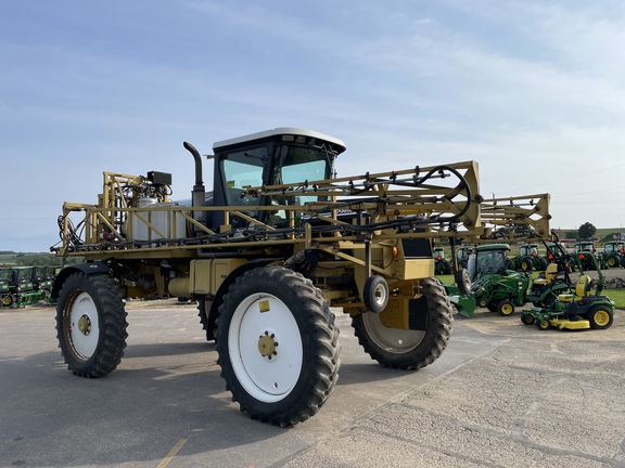 RoGator 854 Sprayer/High Clearance