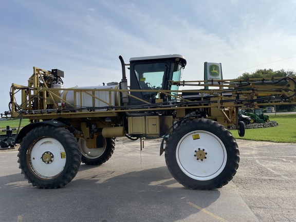 RoGator 854 Sprayer/High Clearance