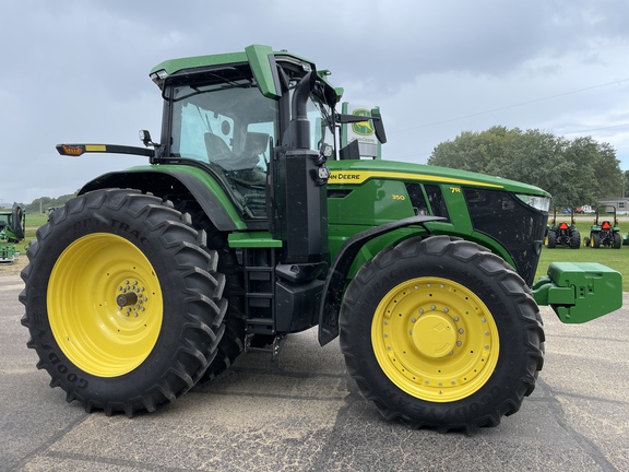 2023 John Deere 7R 350 Tractor