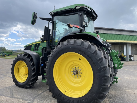 2023 John Deere 7R 350 Tractor