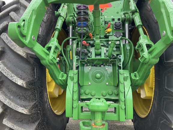 2023 John Deere 7R 350 Tractor