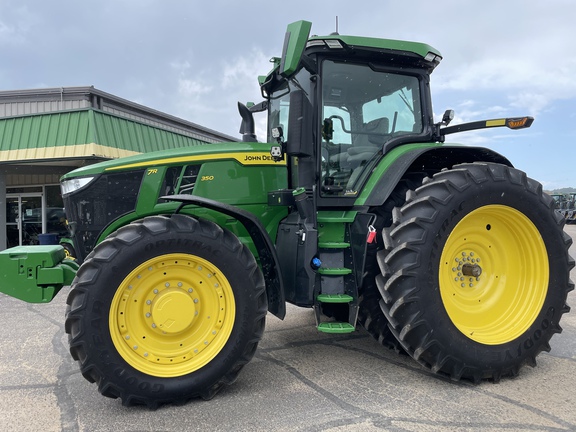 2023 John Deere 7R 350 Tractor