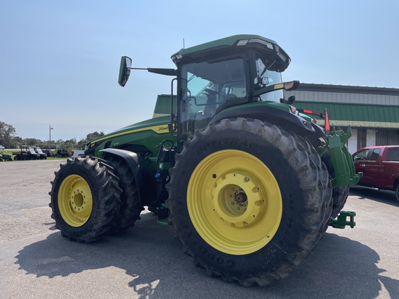 2023 John Deere 8R 370 Tractor