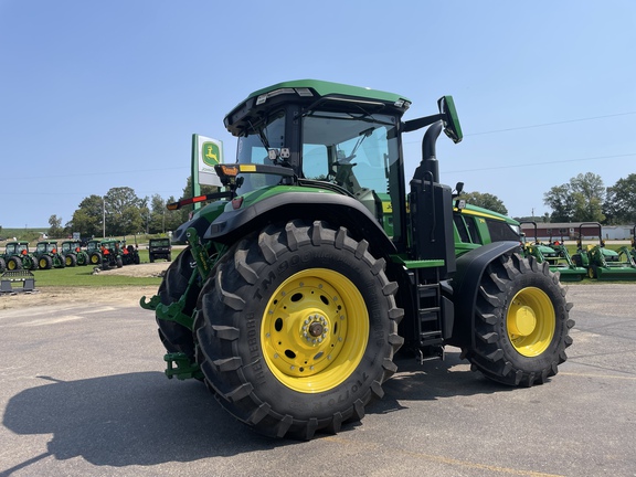 2023 John Deere 7R 330 Tractor