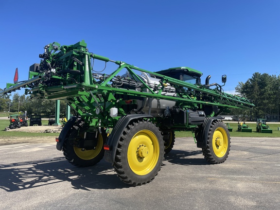 2024 John Deere 410R Sprayer/High Clearance