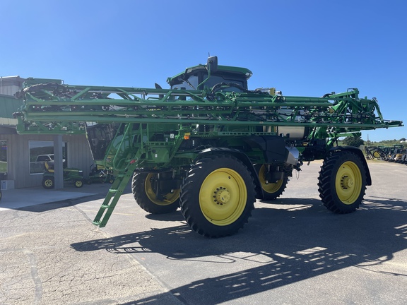 2024 John Deere 410R Sprayer/High Clearance