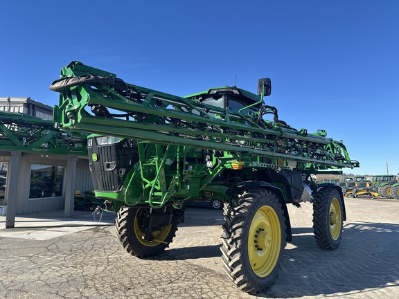 2024 John Deere 410R Sprayer/High Clearance