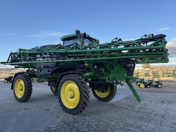 2024 John Deere 412R Sprayer/High Clearance