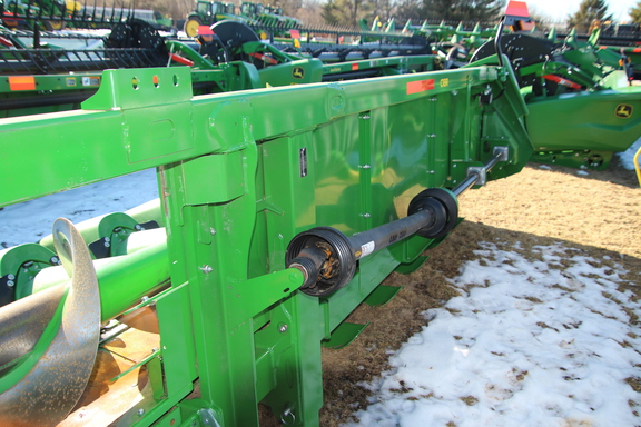 2024 John Deere C18R Header Corn Head