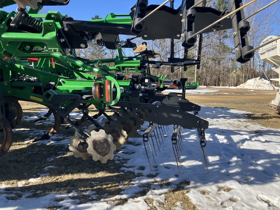 2023 John Deere 2730 Disk Ripper