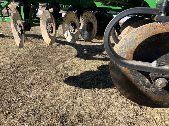 2023 John Deere 2730 Disk Ripper