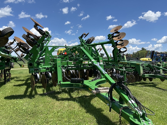2023 John Deere 2730 Disk Ripper