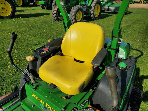 2015 John Deere Z997R Mower/Zero Turn
