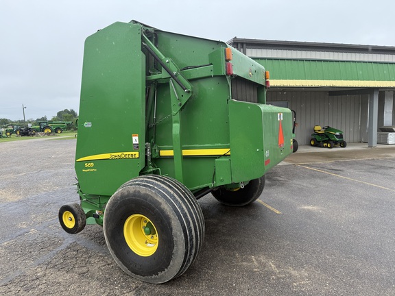 2017 John Deere 569 Baler/Round