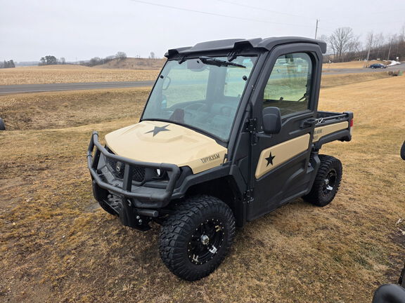 2023 John Deere XUV 835M ATV
