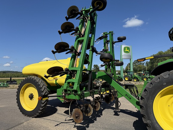 2023 Fast Distributing 8118 Applicator