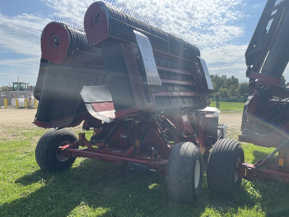 2011 H&S TFM2135 Hay Merger