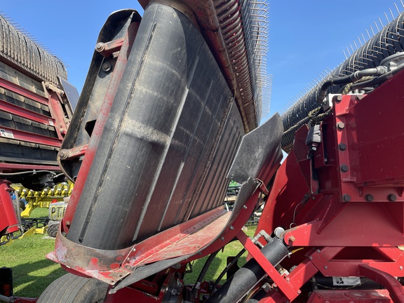 2011 H&S TFM2135 Hay Merger