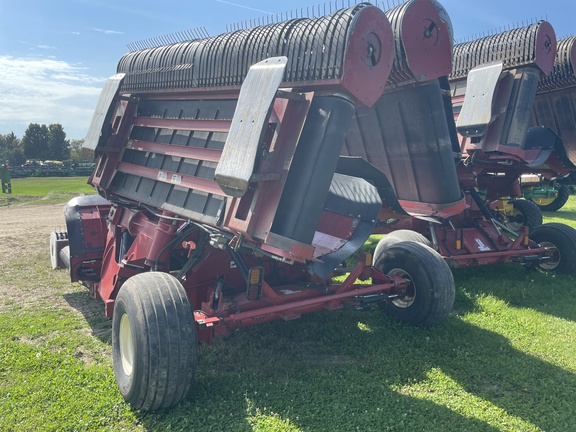 2011 H&S TFM2135 Hay Merger