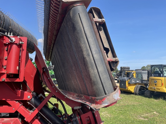 2011 H&S TFM2135 Hay Merger