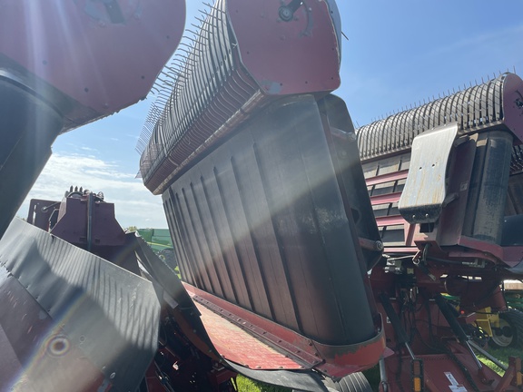 2011 H&S TFM2135 Hay Merger