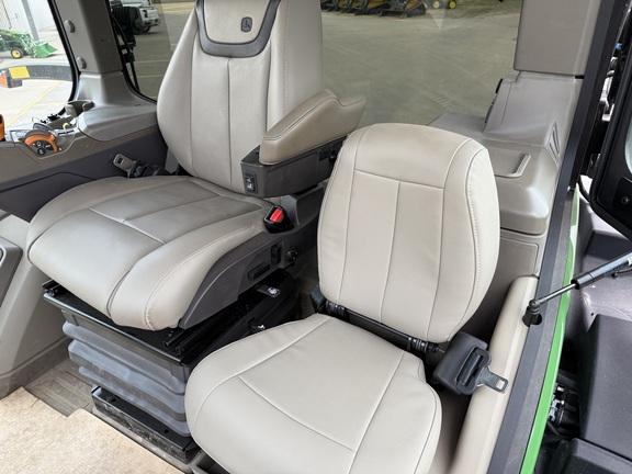 2024 John Deere 9RT 590 Tractor Rubber Track