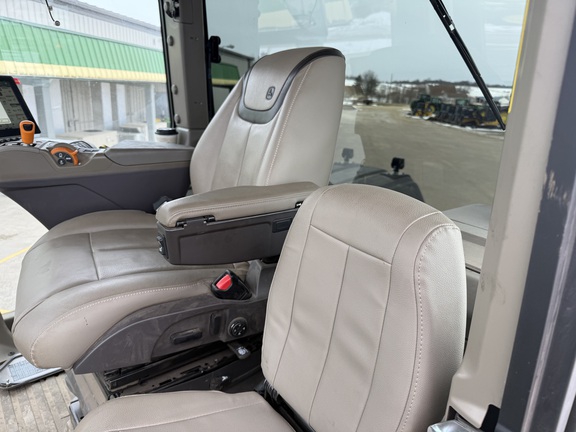 2025 John Deere 9RX 710 Tractor Rubber Track