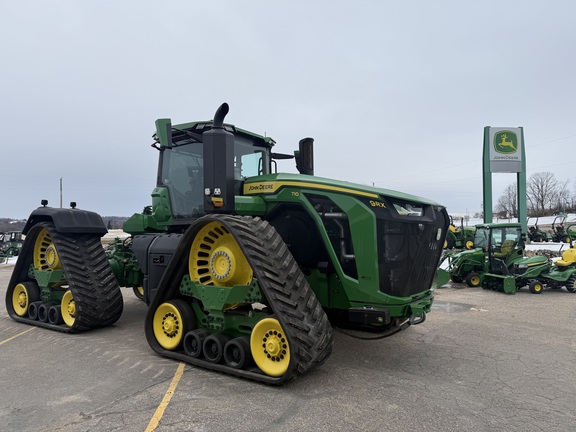 2025 John Deere 9RX 710 Tractor Rubber Track