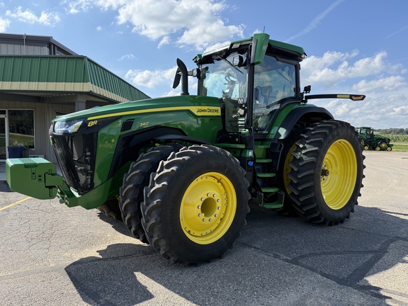 2024 John Deere 8R 340 Tractor
