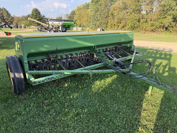 John Deere 8300 Drill